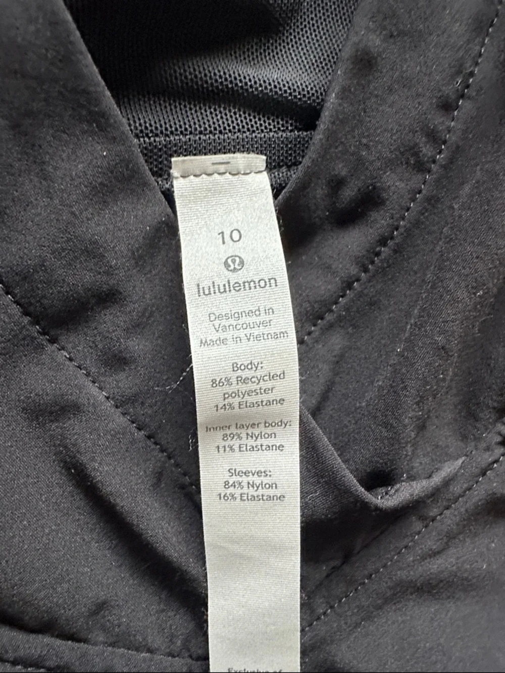 lululemon athletica Black Mesh-Sleeve Hooded Pullover - Picture 2 of 5